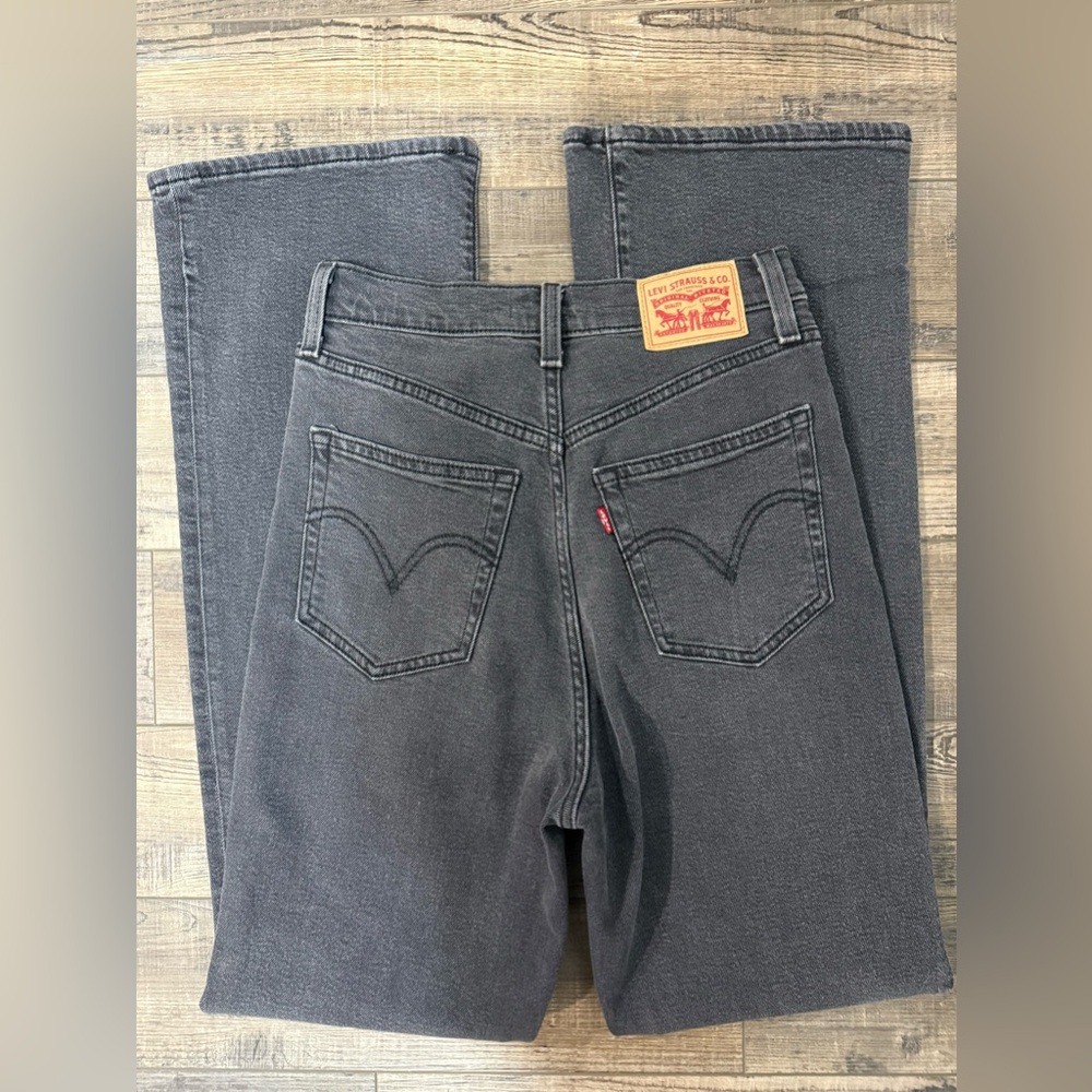 Levi's Ribcage Boot Jeans Black Wash  29 / 33 - Picture 7 of 10